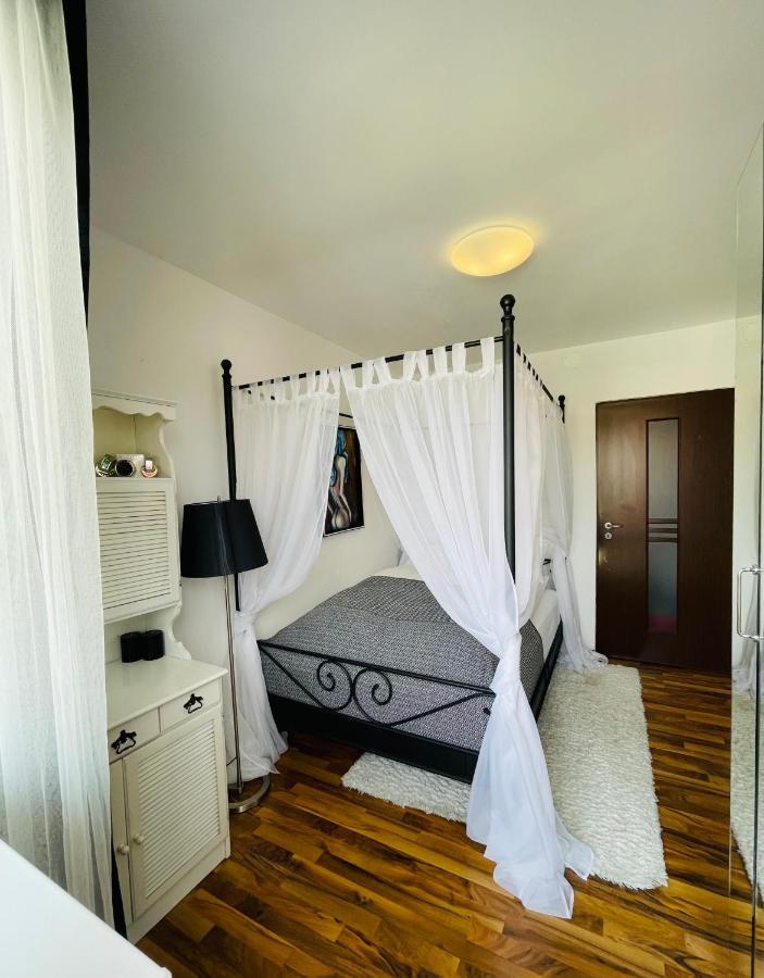 Little Cute Homey Apartman Máréfalva Kültér fotó
